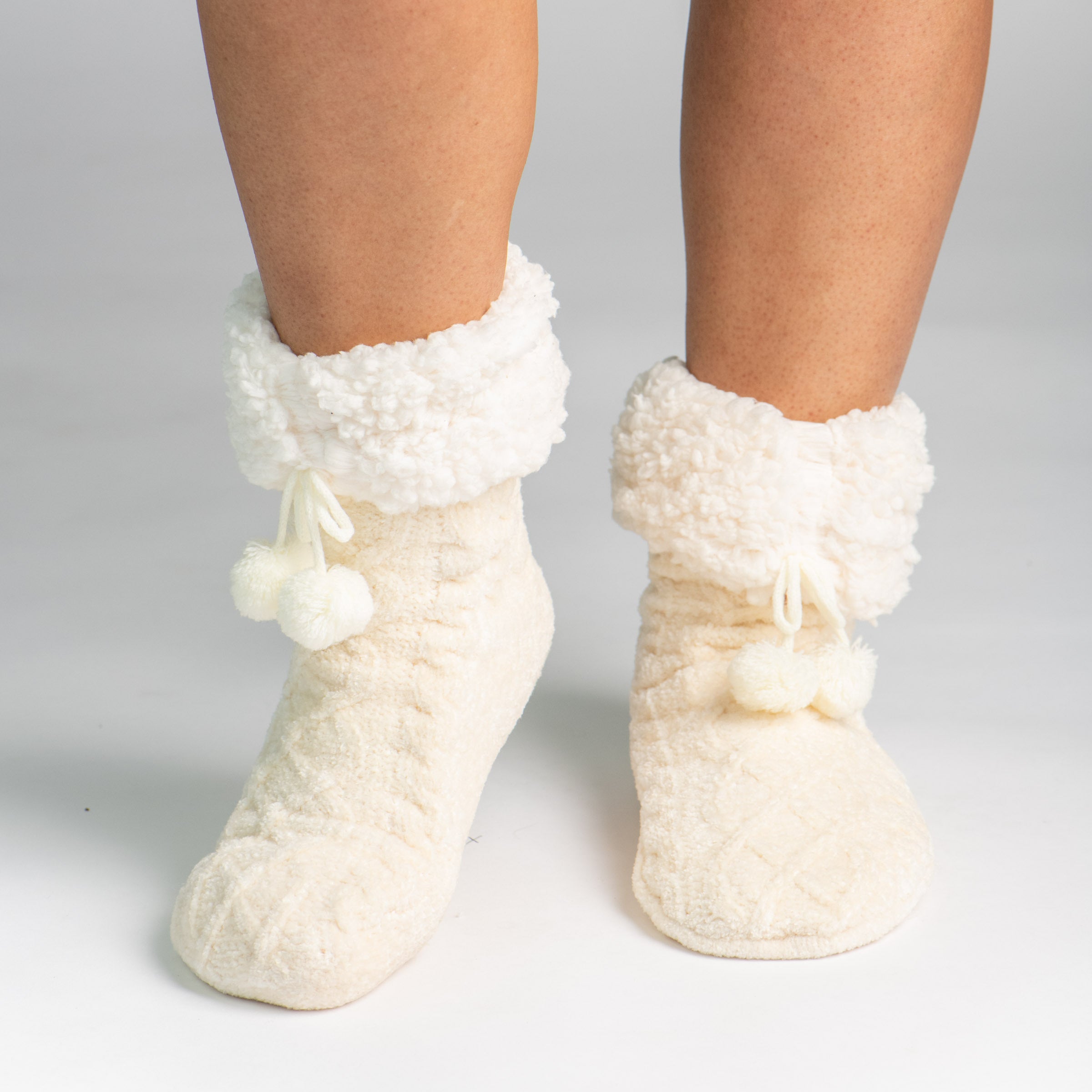 White company slipper discount socks