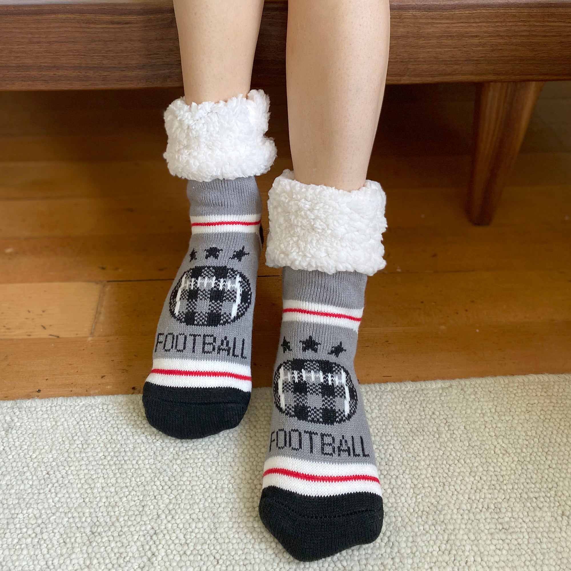 Sherpa fuzzy online socks